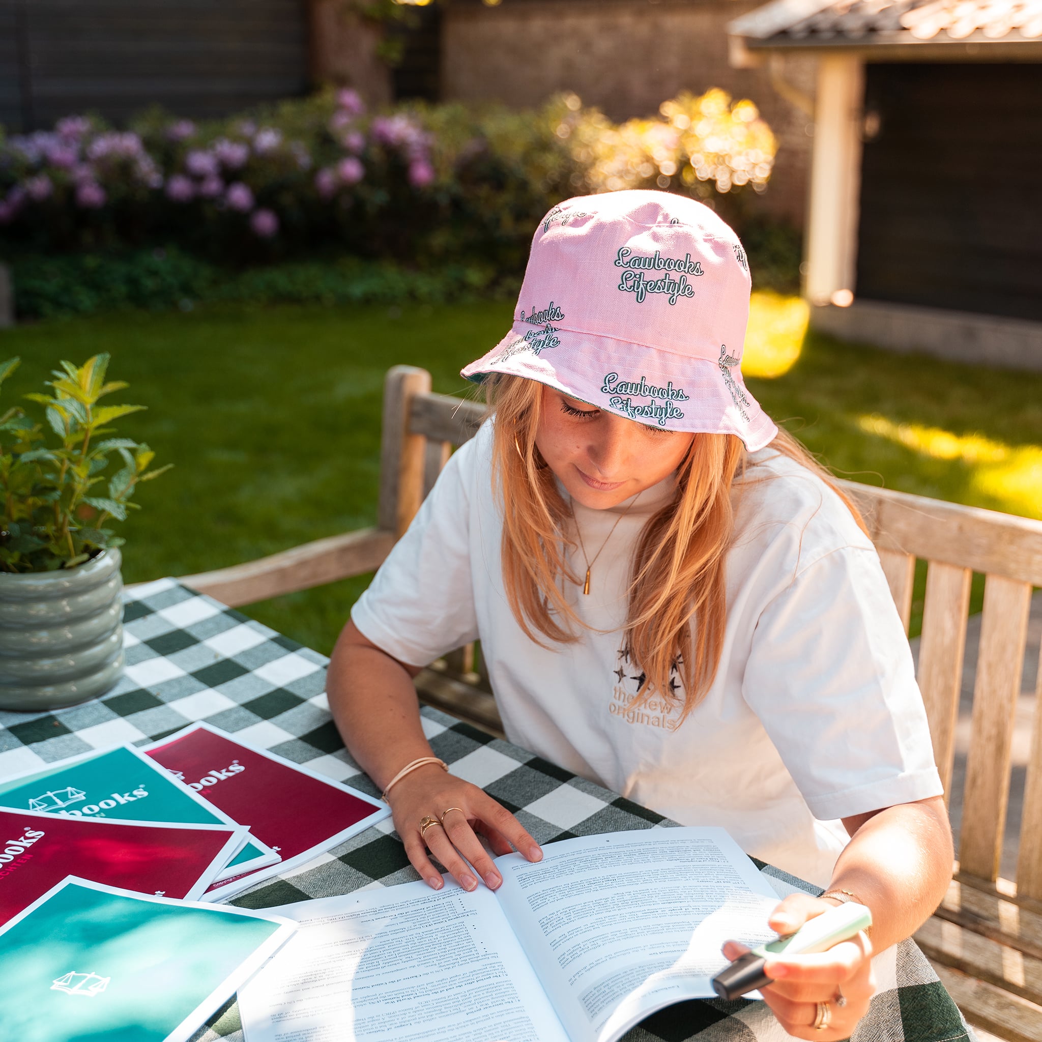 Lawbooks Lifestyle Bucket Hat