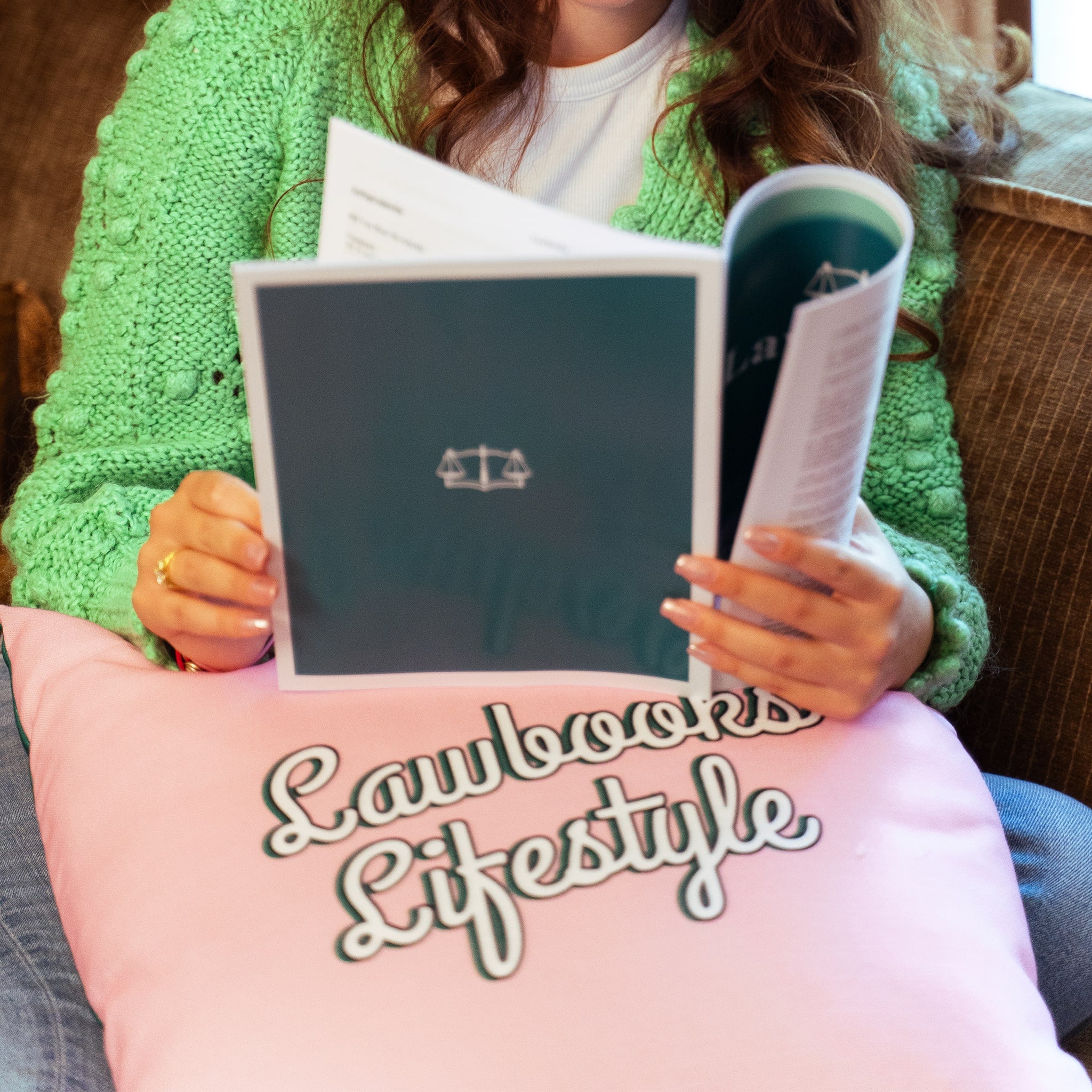 Lawbooks Lifestyle Beach Club Kussen